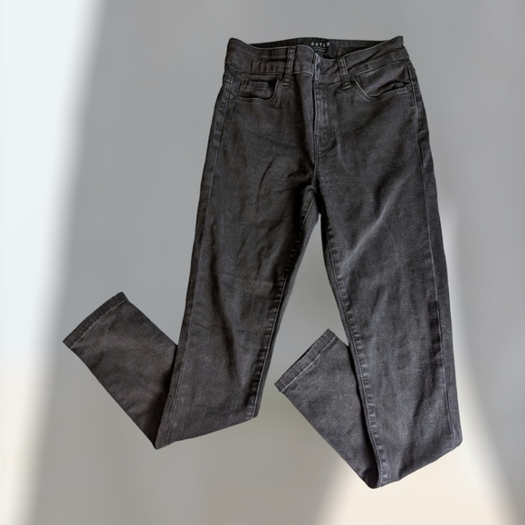 DSTLD High Rise Skinny - Picture 1 of 4